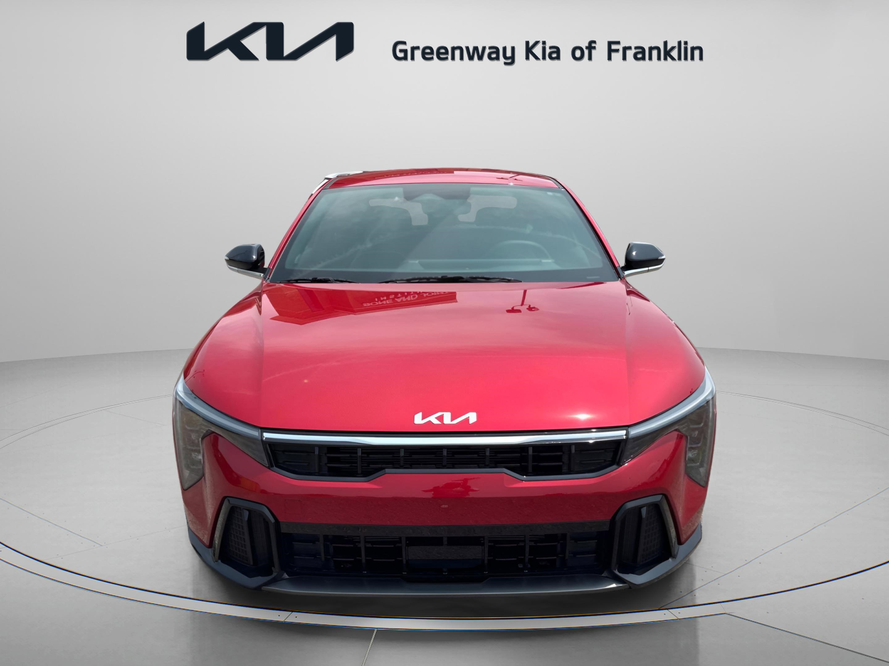2025 Kia K4 GT-Line photo 2
