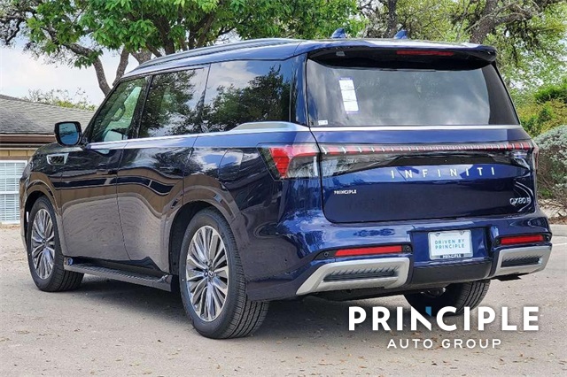2025 Infiniti QX80 Luxe photo 6