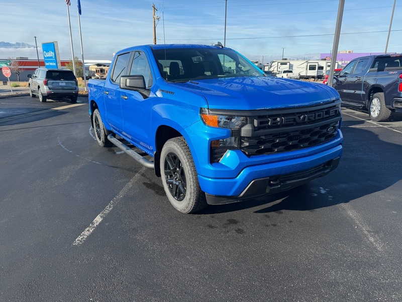 2026 Chevrolet Silverado 1500 Custom's photo