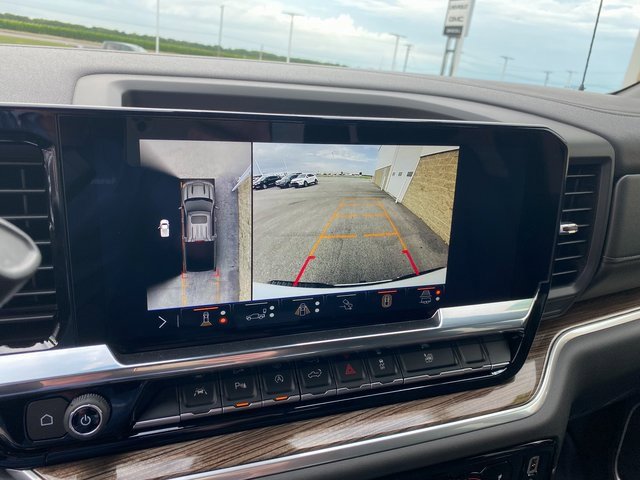 2025 Chevrolet Silverado 1500 LT photo 20