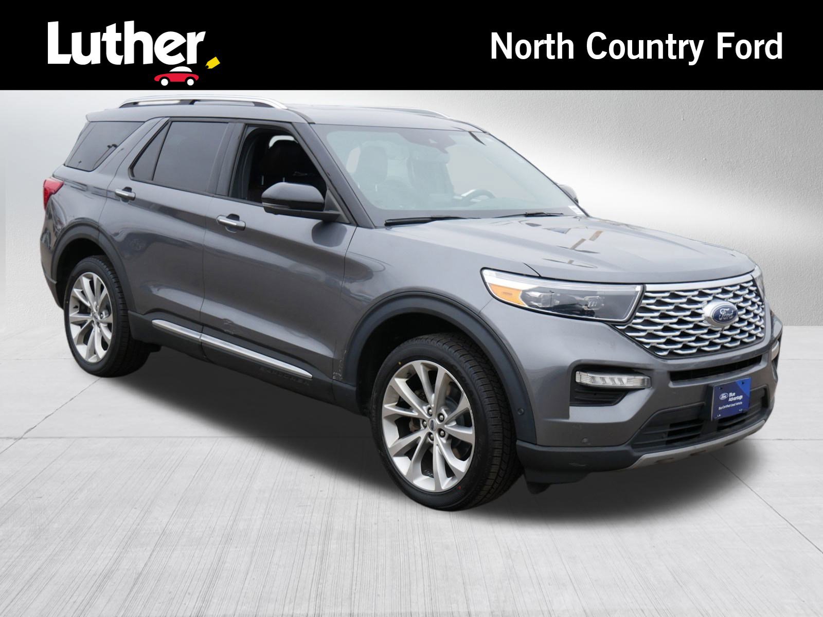 2021 Ford Explorer Platinum's photo