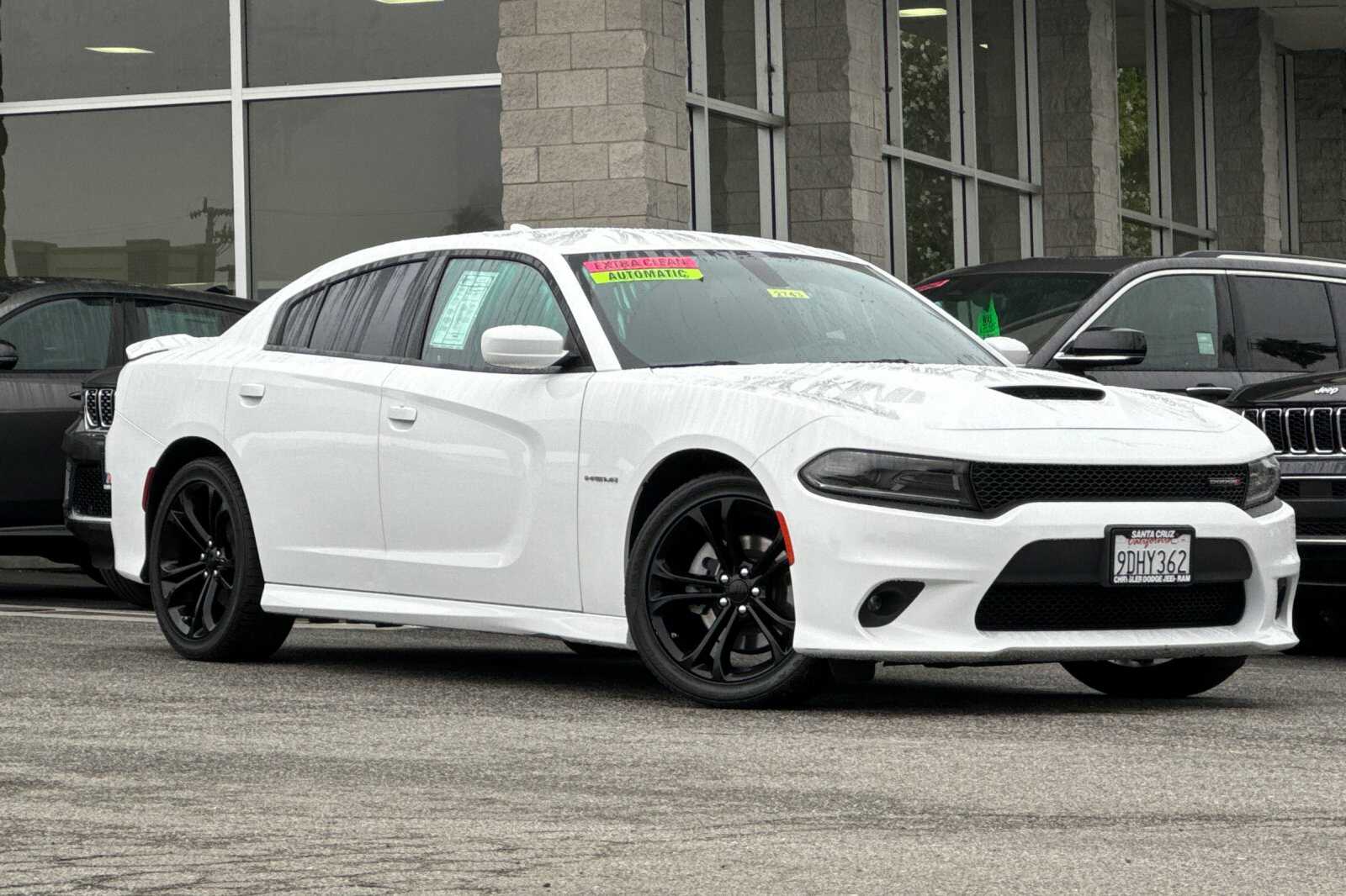 2022 Dodge Charger R/T photo 2