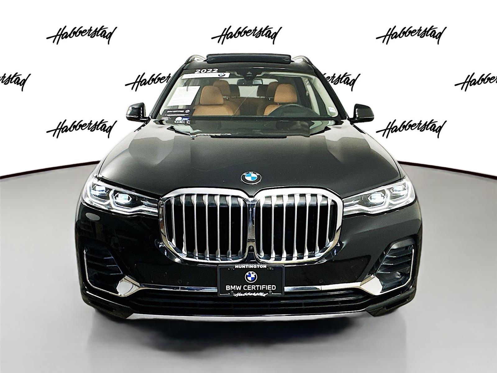 Certified Used 2022 Black Sapphire Metallic BMW xDrive40i image 2