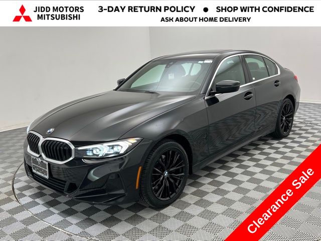 2024 BMW 3 Series 330i's photo