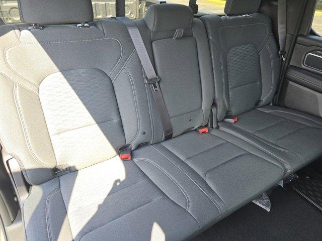 2025 Ram 1500 Big Horn photo 25