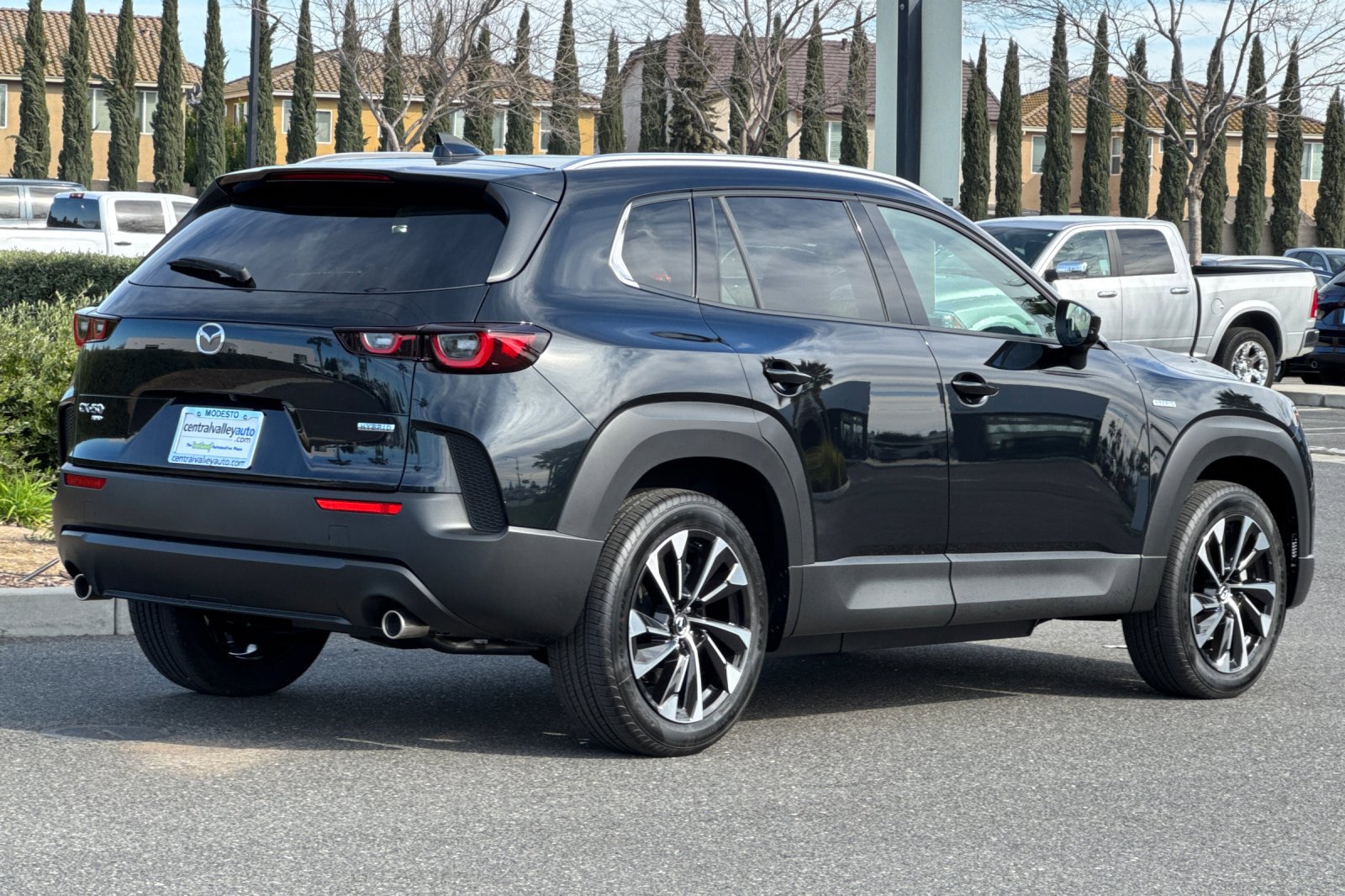 2025 Mazda CX-50 Premium Plus photo 3