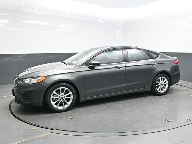 2020 Ford Fusion SE photo 3