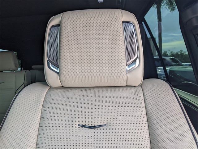 2023 Cadillac Escalade Sport photo 16