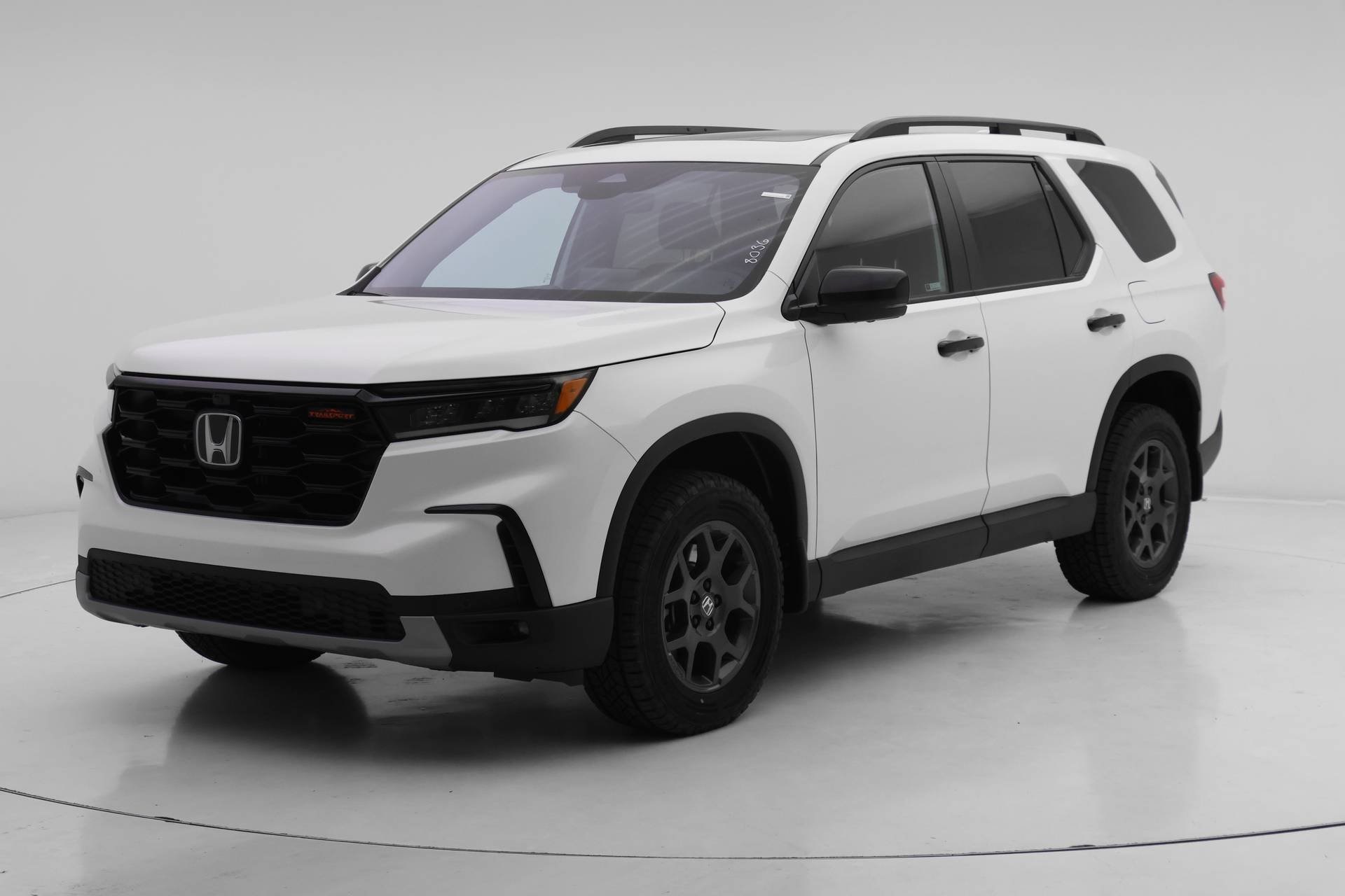 2025 Honda Pilot TrailSport's photo