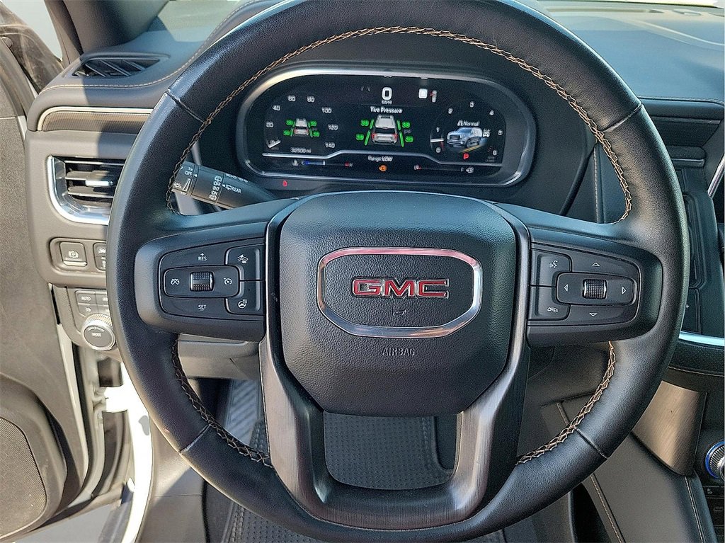 2023 Gmc Yukon XL AT4 photo 16
