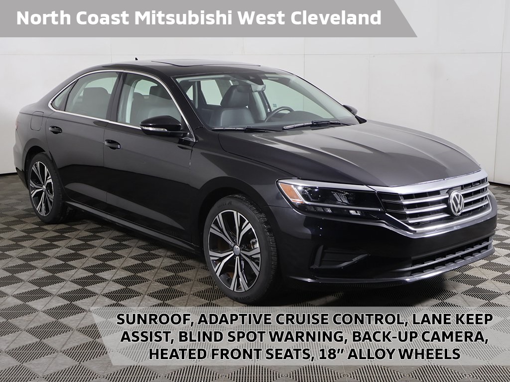 2021 Volkswagen Passat SE's photo