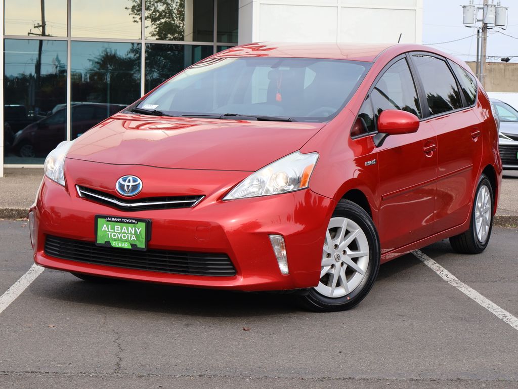 2012 Toyota Prius v Five