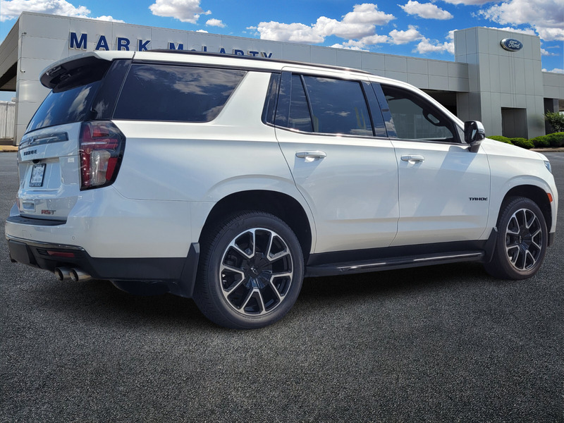 2022 Chevrolet Tahoe RST photo 3