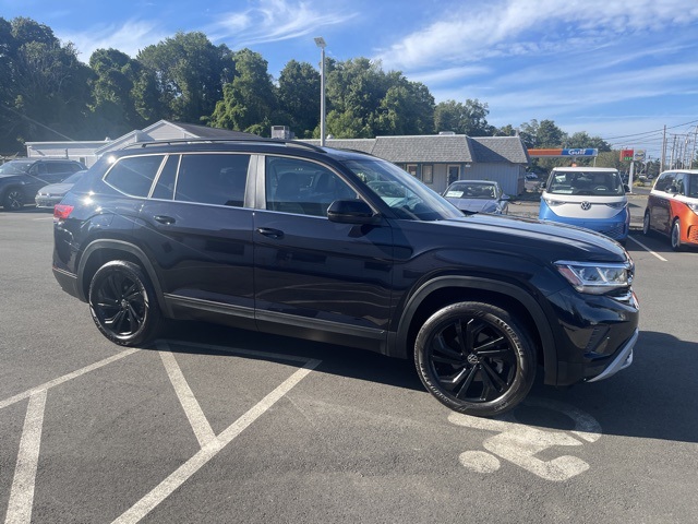 2022 Volkswagen Atlas V6 SE Technology photo 4