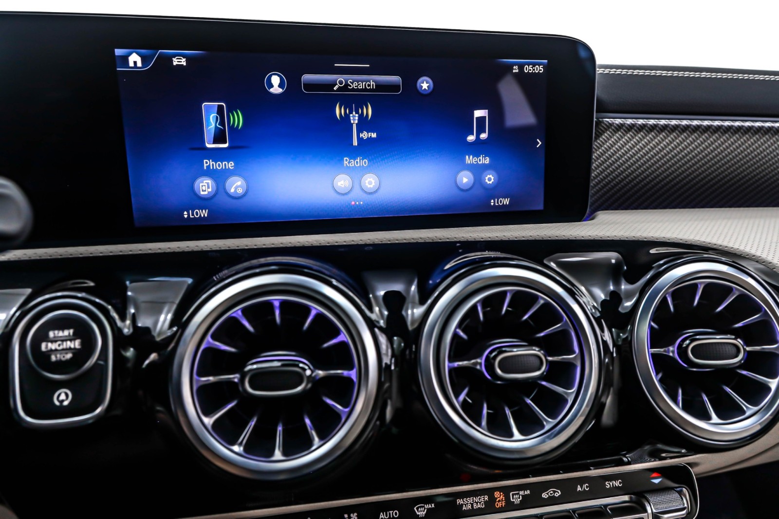 2025 Mercedes Benz CLA 250 photo 20
