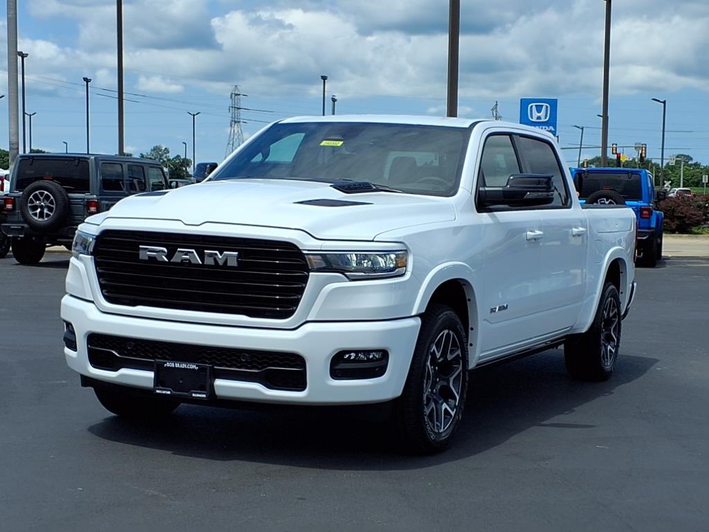 2025 Ram 1500 Laramie photo 12