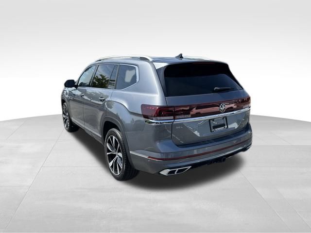 2024 Volkswagen Atlas SEL Premium R-Line photo 5