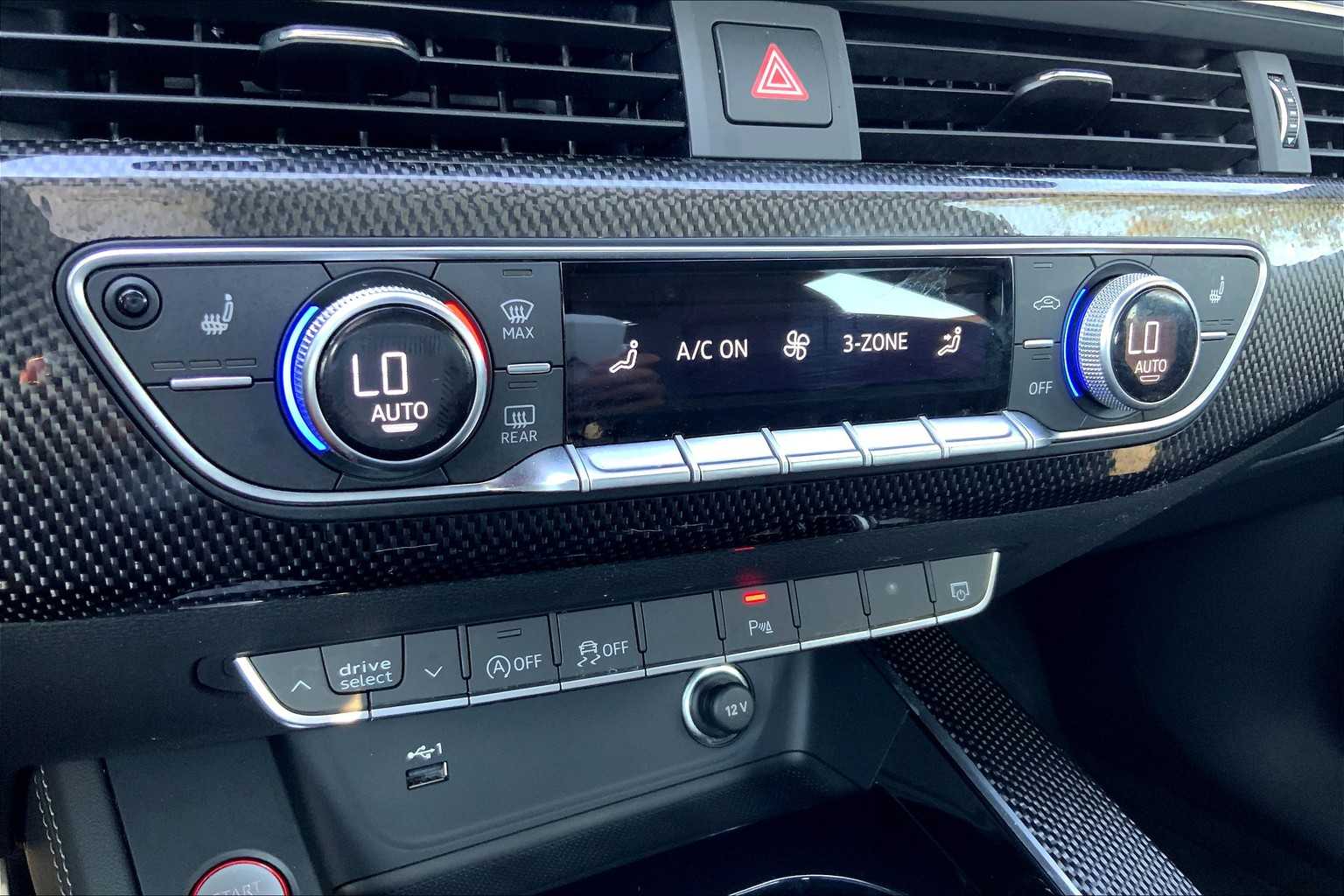 2022 Audi S4 Base Premium Plus photo 29