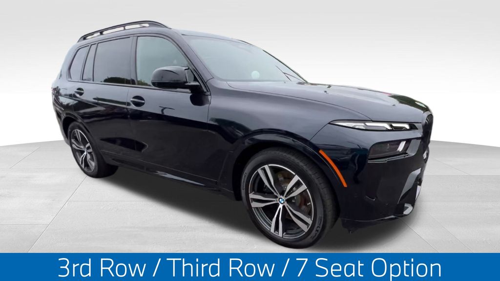 2025 Bmw X7 M60i photo 2