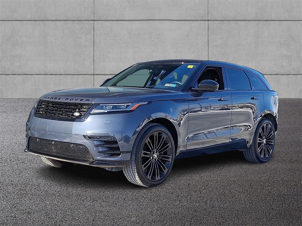 2026 Land Rover Range Rover Velar Dynamic SE