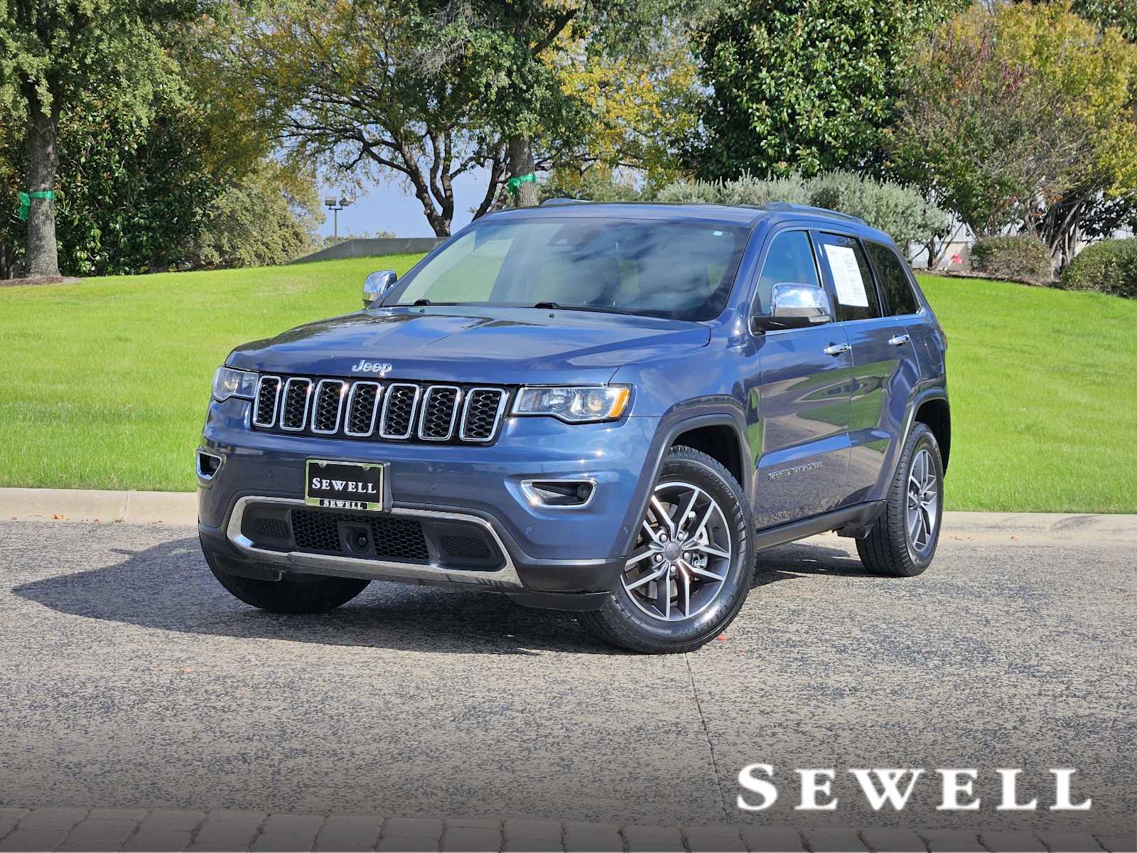 2021 Jeep Grand Cherokee Limited's photo