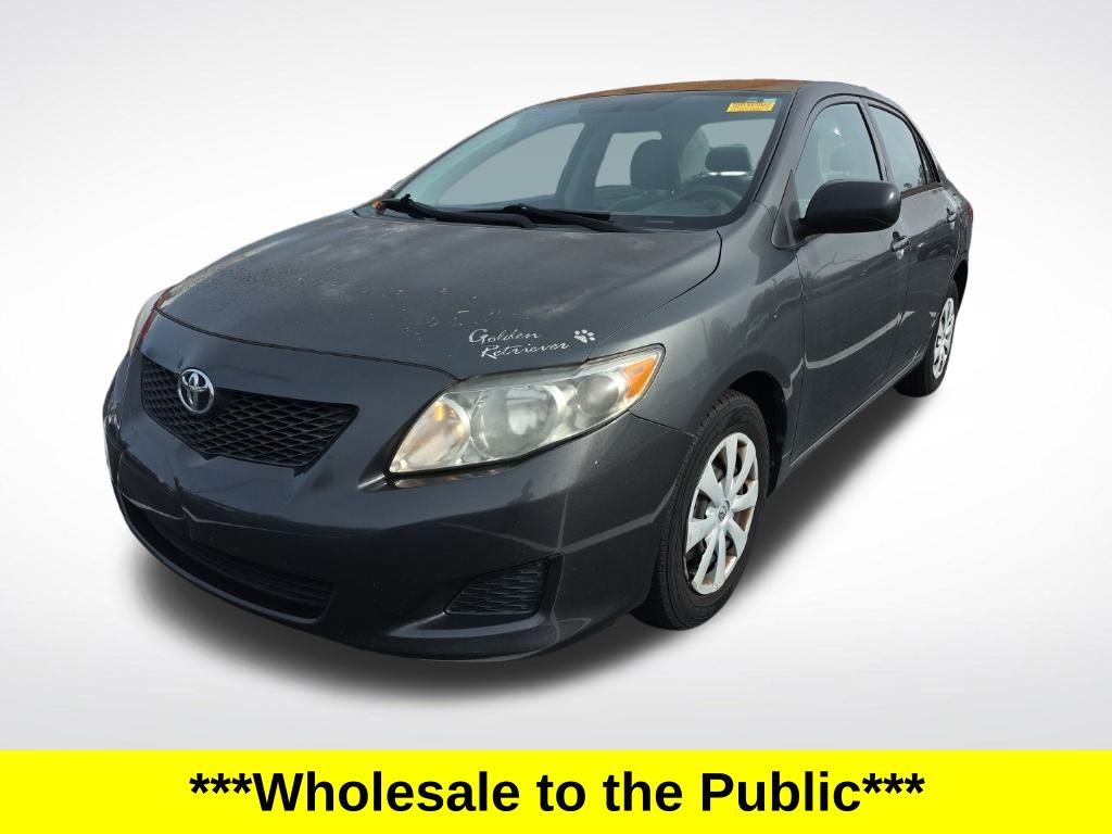 2010 Toyota Corolla LE's photo