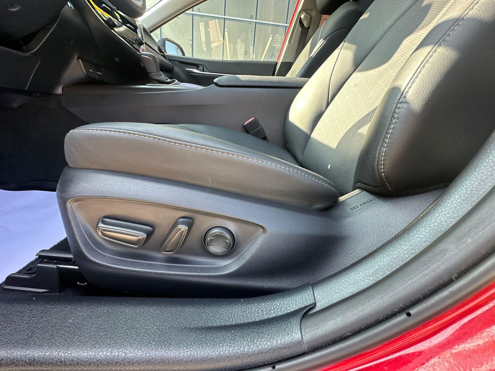 2024 Toyota Camry XSE V6 photo 11