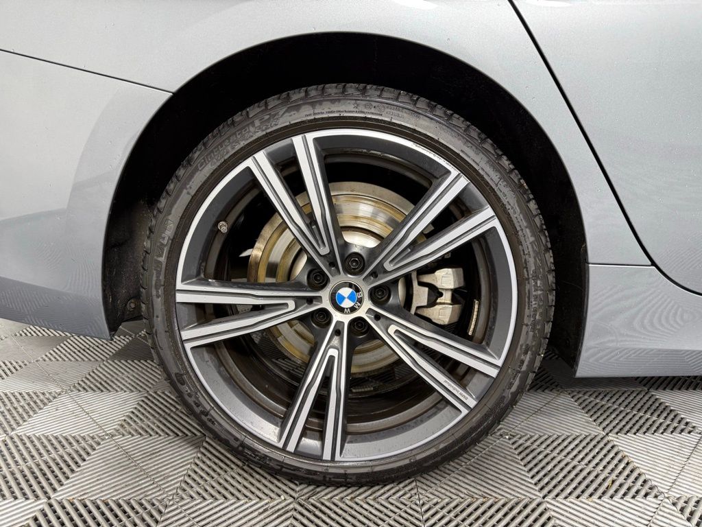 2023 Bmw 330i xDrive photo 9