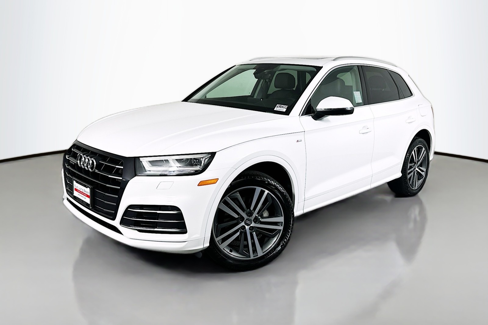 2020 Audi Q5 Premium Plus's photo