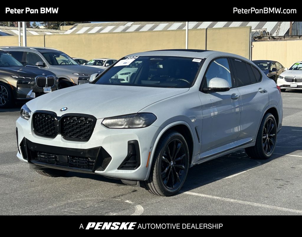 2024 BMW X4 30i's photo