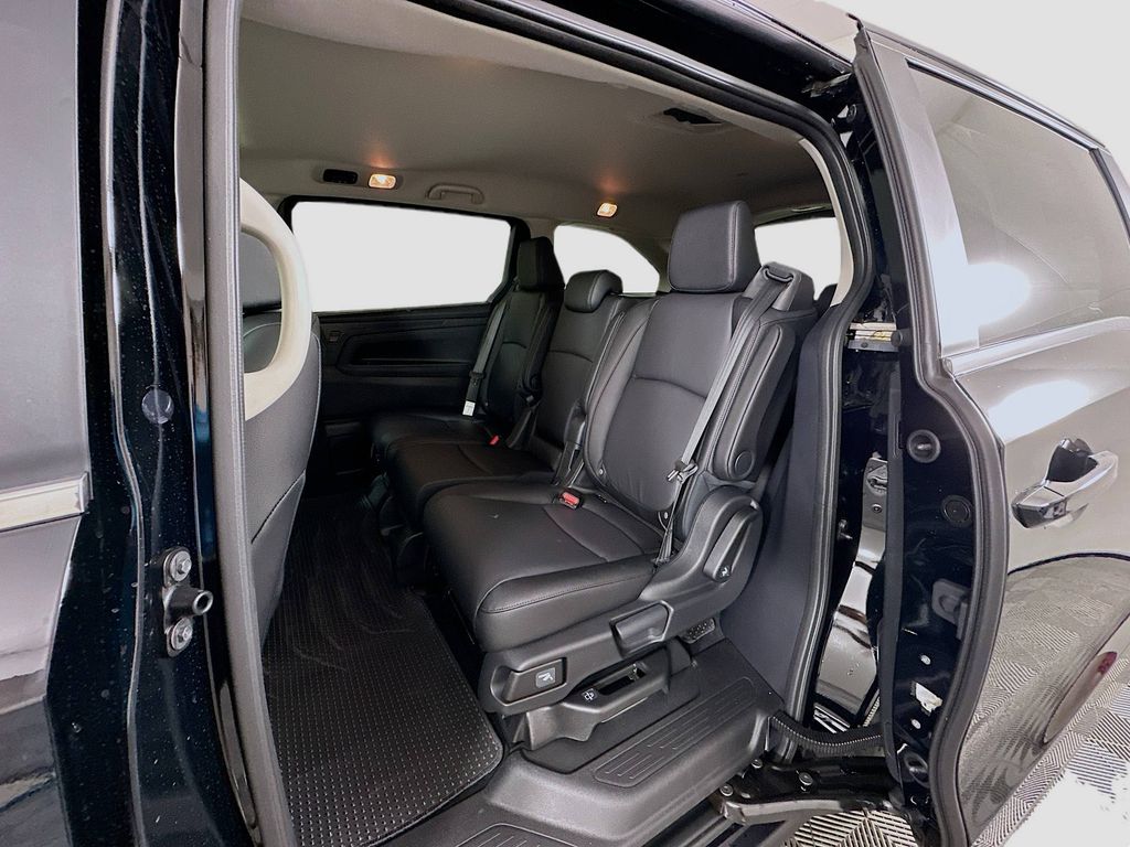 2026 Honda Odyssey EX-L photo 15