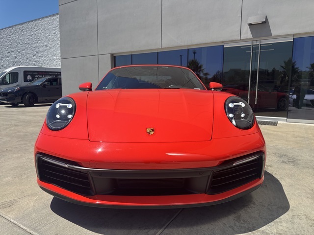 2021 Porsche 911 Cabriolet photo 3