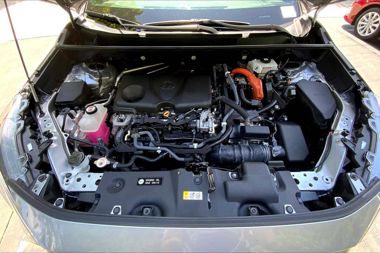 2021 Toyota RAV4 Hybrid XSE photo 23
