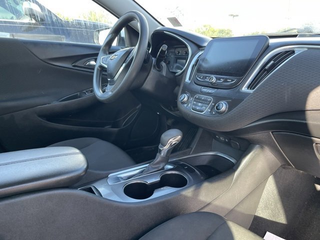 2021 Chevrolet Malibu 1LT photo 6