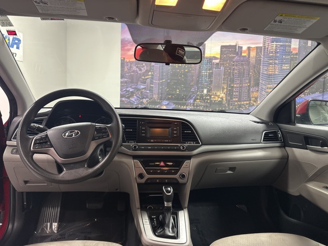 2018 Hyundai Elantra SE photo 19