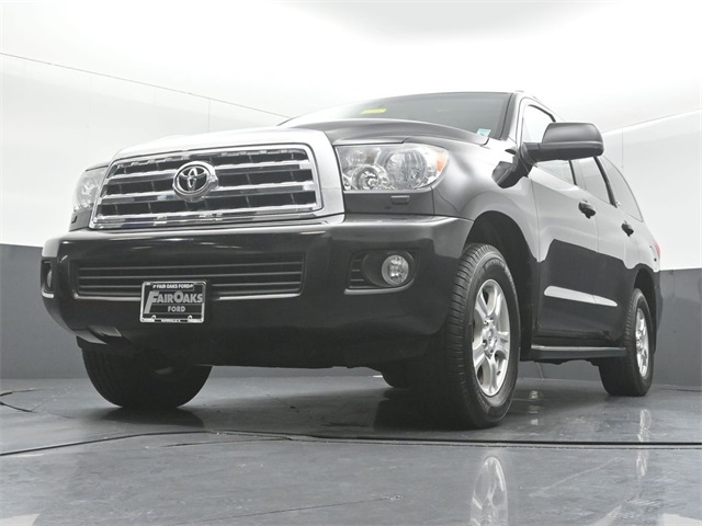 2012 Toyota Sequoia SR5 photo 31