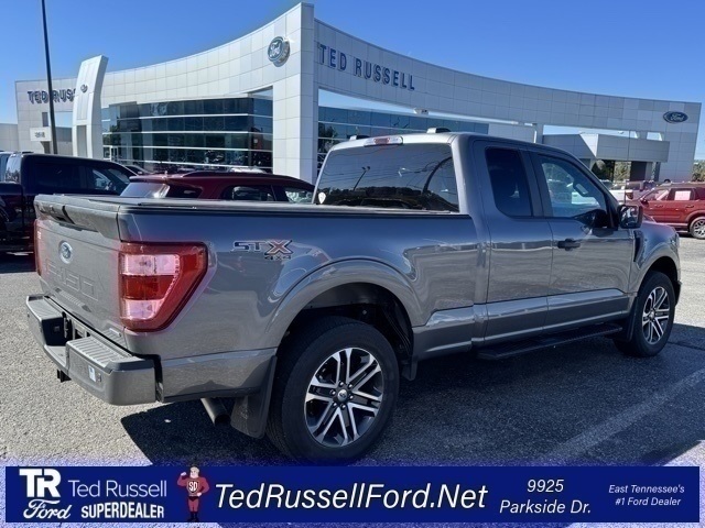 2023 Ford F-150 XL photo 3