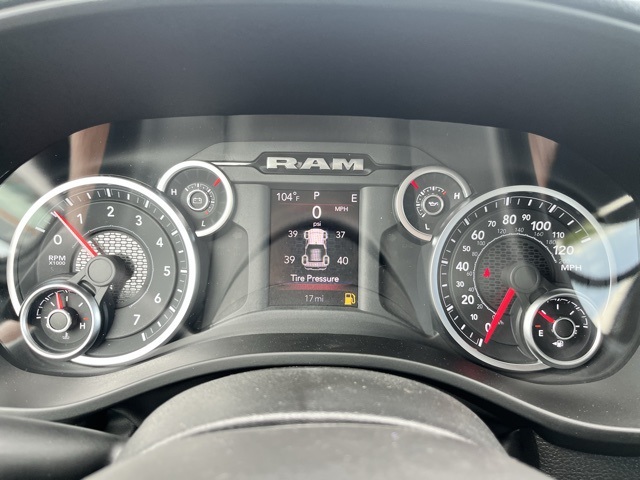 2025 Ram 1500 Tradesman photo 9