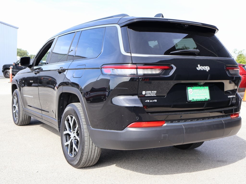 2024 Jeep Grand Cherokee Limited photo 3