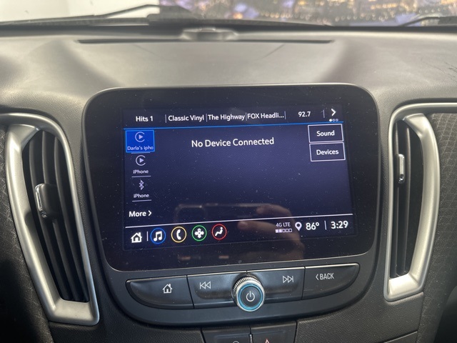 2022 Chevrolet Malibu 1LT photo 23