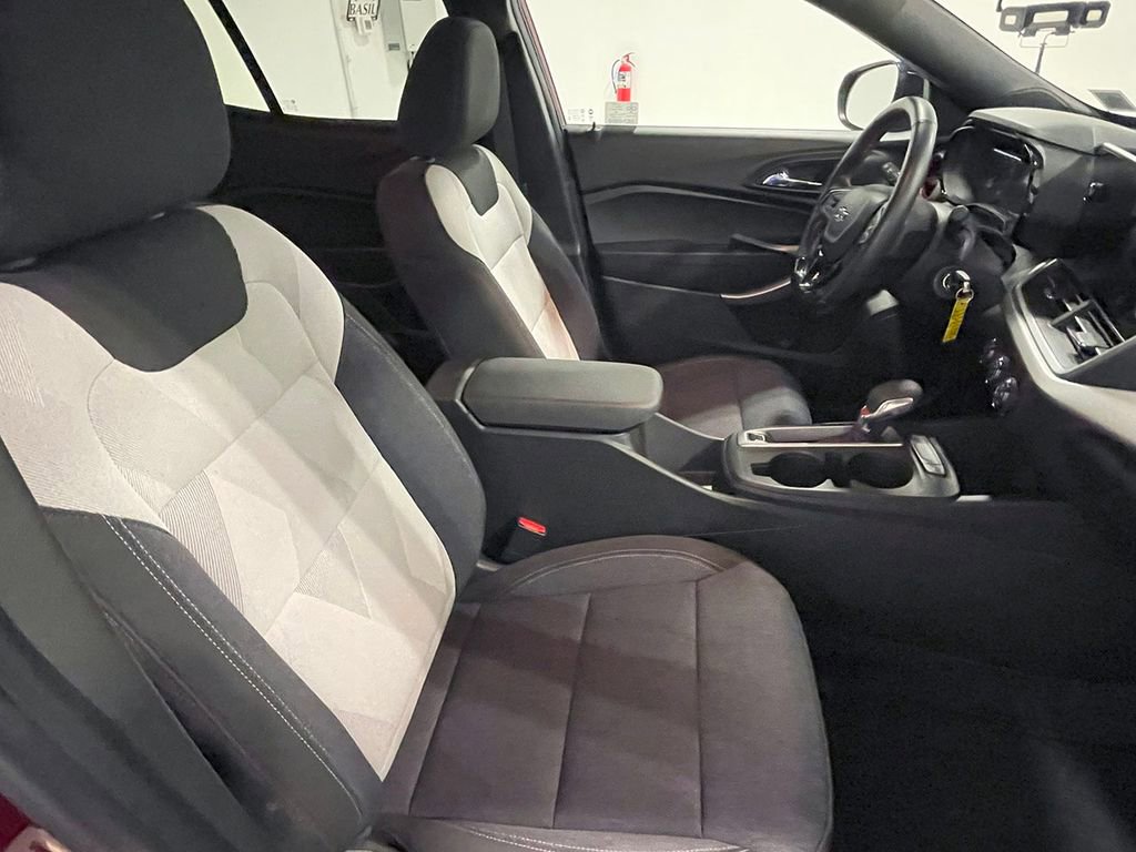 2024 Chevrolet Trax photo 19