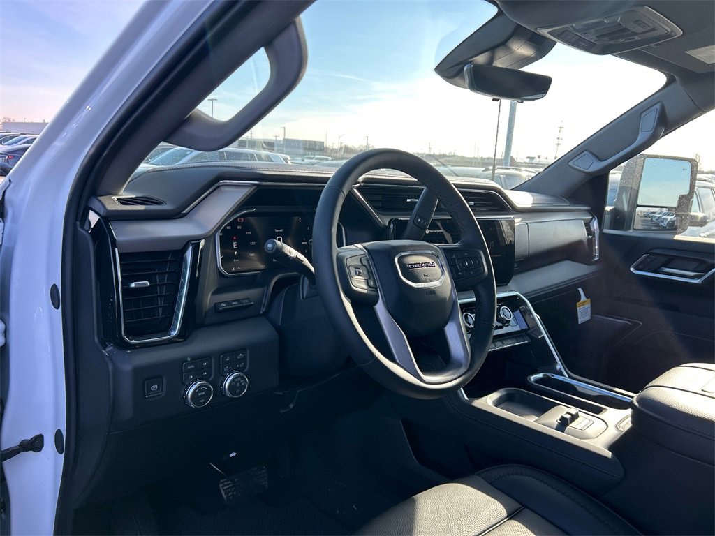 2026 GMC SIERRA HD - Image 18