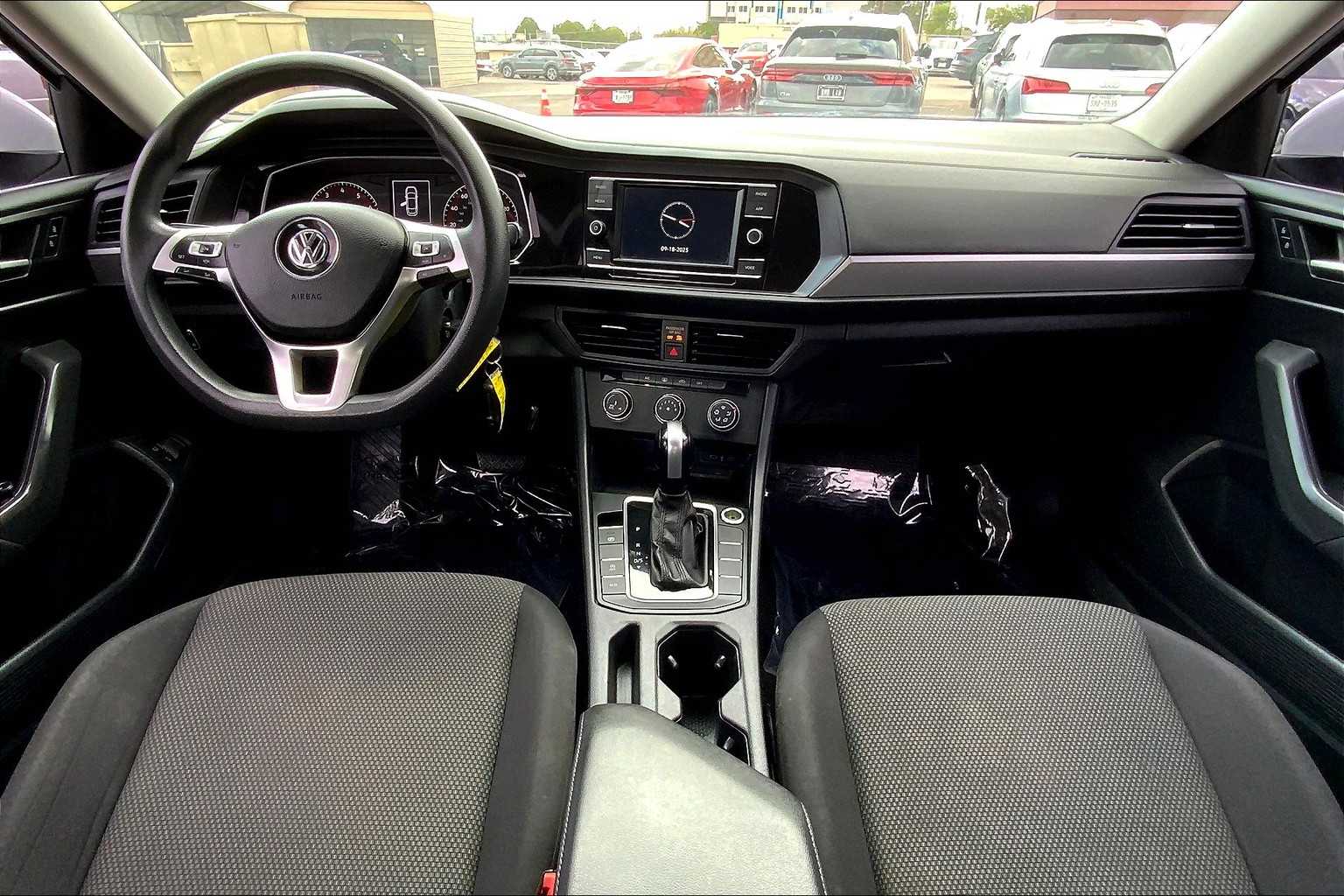 2021 Volkswagen Jetta S photo 10