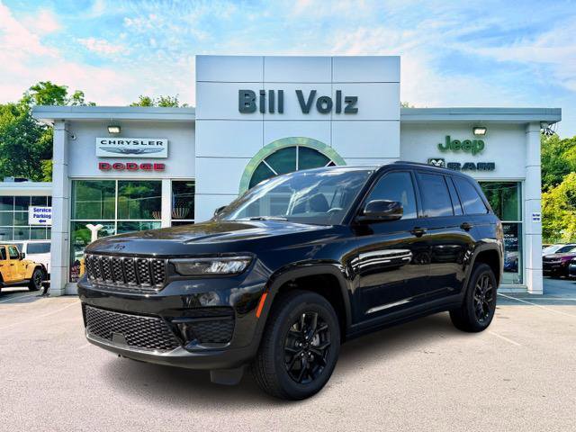 2025 Jeep Grand Cherokee Altitude's photo