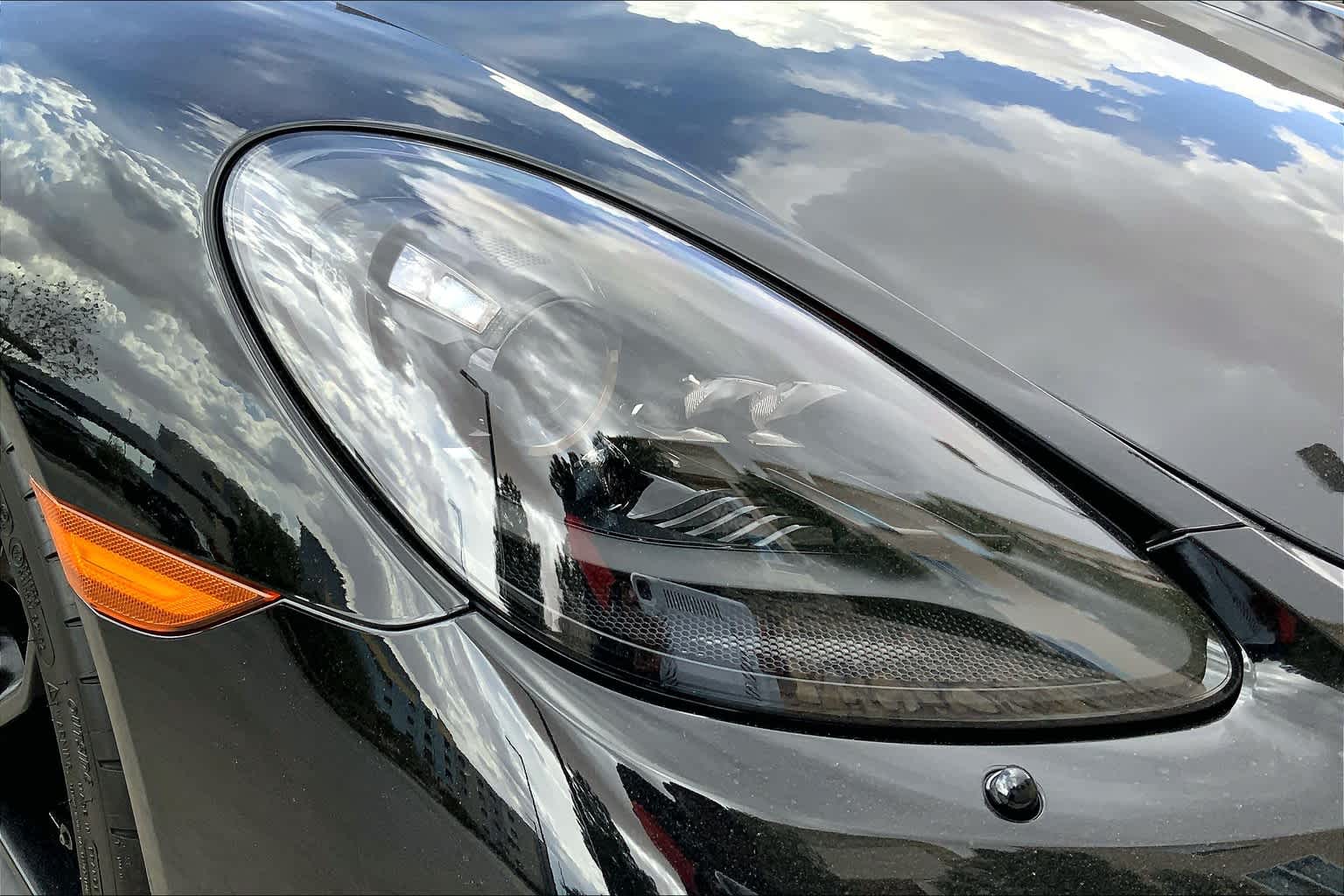 2022 Porsche Boxster Spyder photo 29