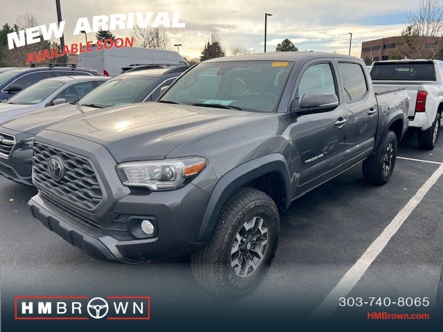 2023 Toyota Tacoma TRD Off-Road photo 2