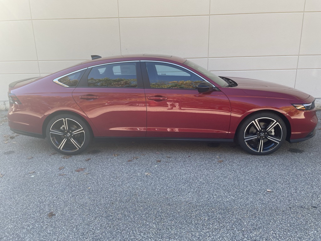 2025 Honda Accord Hybrid Sport photo 3