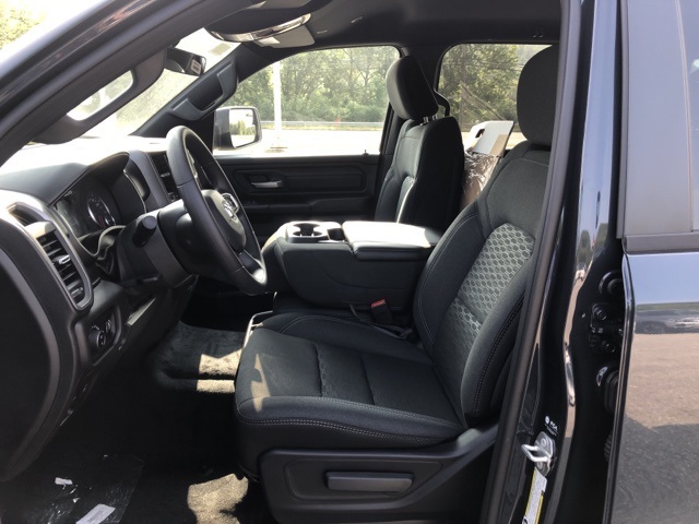 2026 Ram 1500 Tradesman photo 8