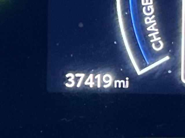 2025 Toyota Camry LE photo 2