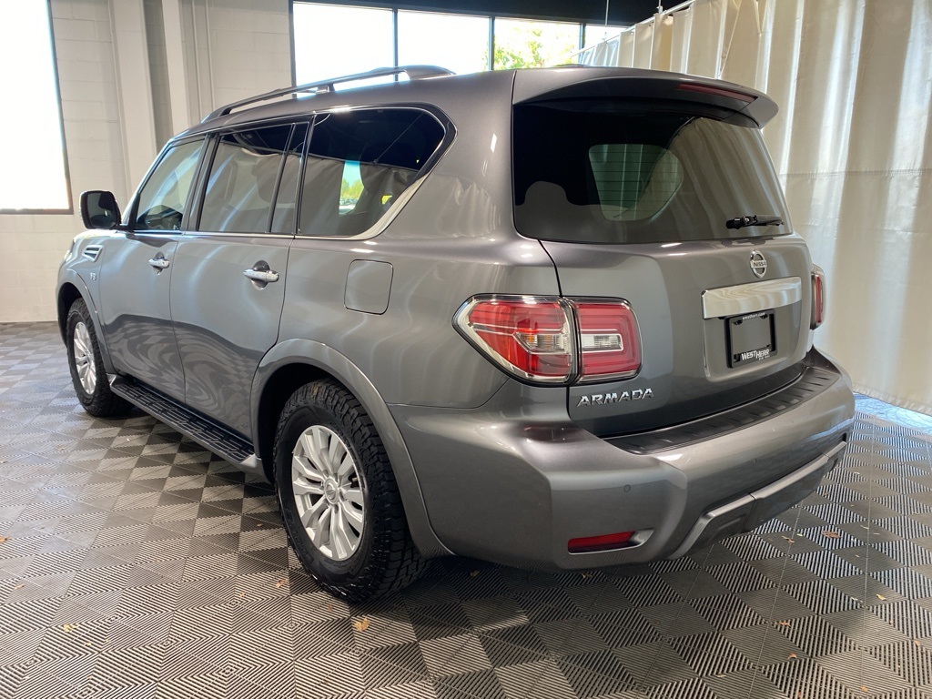 2019 Nissan Armada SV photo 7